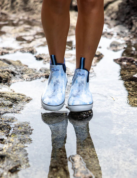 Huk Womens Rogue Wave Boots Print
